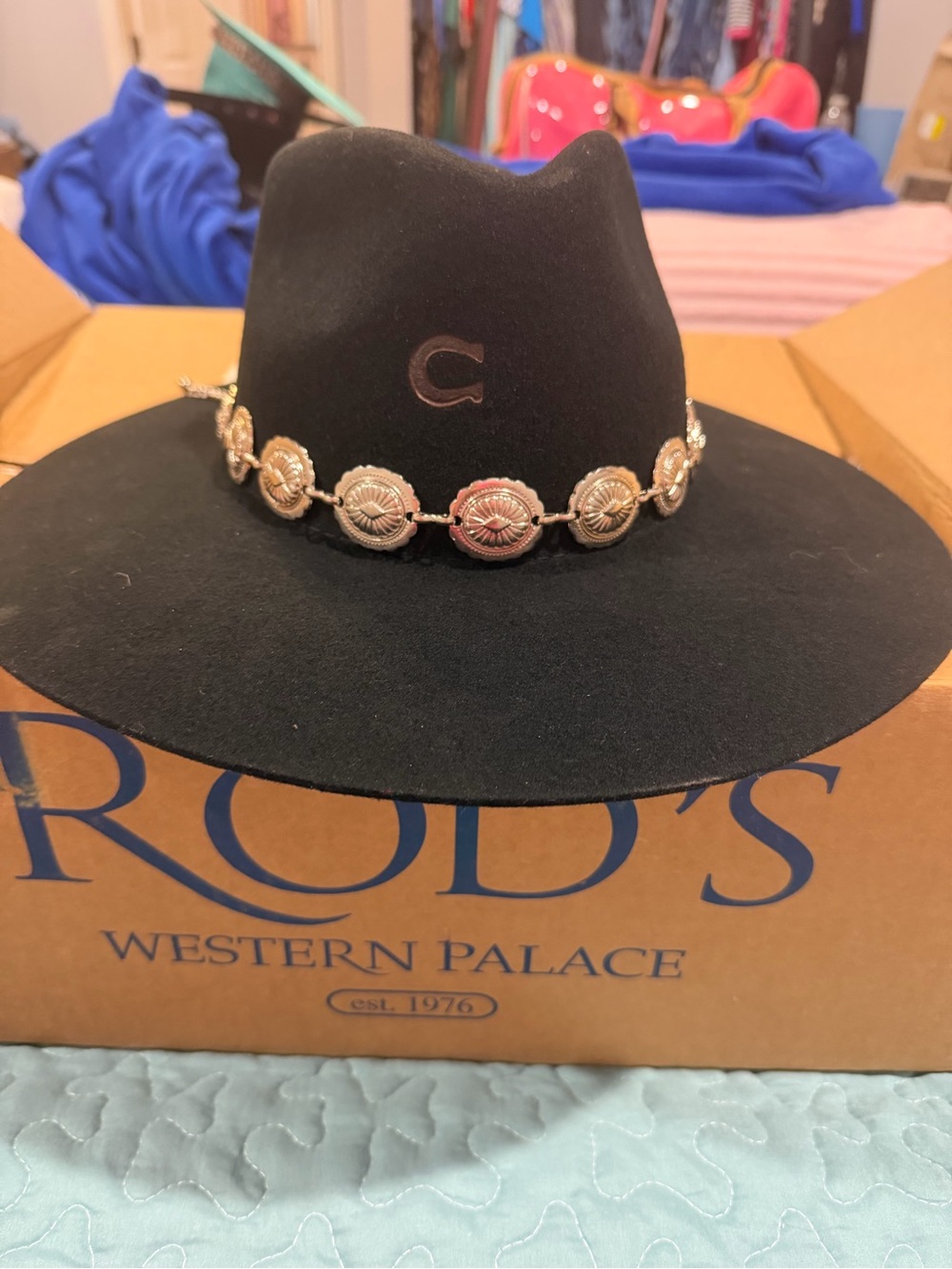 Western Black Felt Cowboy Hat with Concho Band